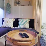 Design Equipe Avec Netflix & Terrasse Bourg-en-Bresse