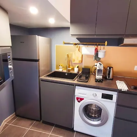 Design Equipe Avec Netflix & Terrasse Apartman *